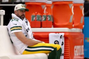 Rodgers 'not worried,' says 3-4 Pack can recover