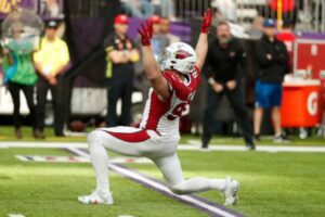 Cards' Watt clarifies: Sack dance a tribute to Allen