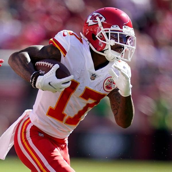 Hardman hits IR as Chiefs WR group thins out