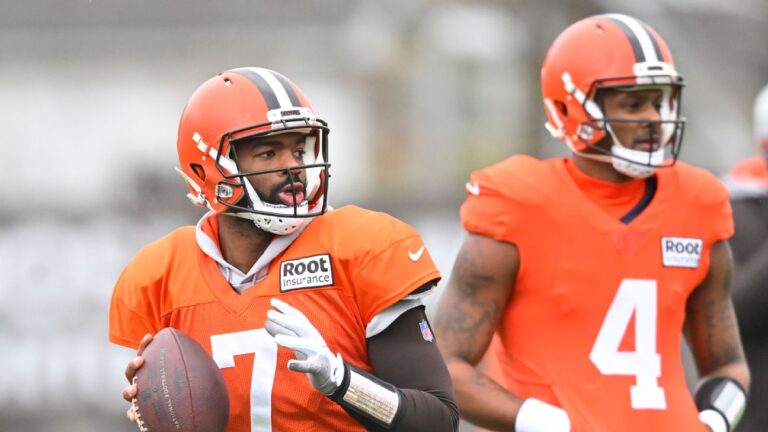 Watson practices as Browns prep Brissett for Bills