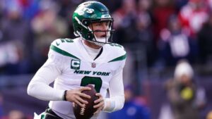 Jets turn to White at QB to give Wilson 'a reset'