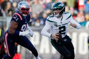 Jets' Saleh won't commit to QB Wilson as starter