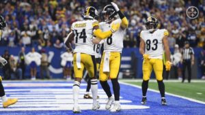 Steelers' MNF win over Colts in Indy. Pickett to Pickens