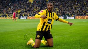 Transfer Talk: No new deal between Moukoko and Dortmund amid Chelsea interest