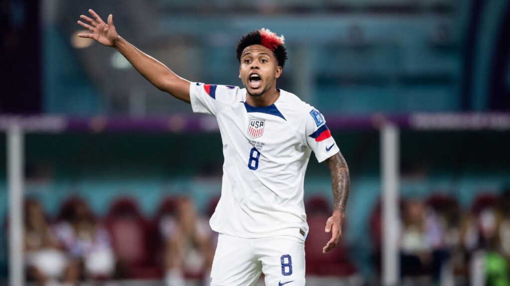 Transfer Talk: Tottenham, Chelsea, Dortmund tracking USA star McKennie