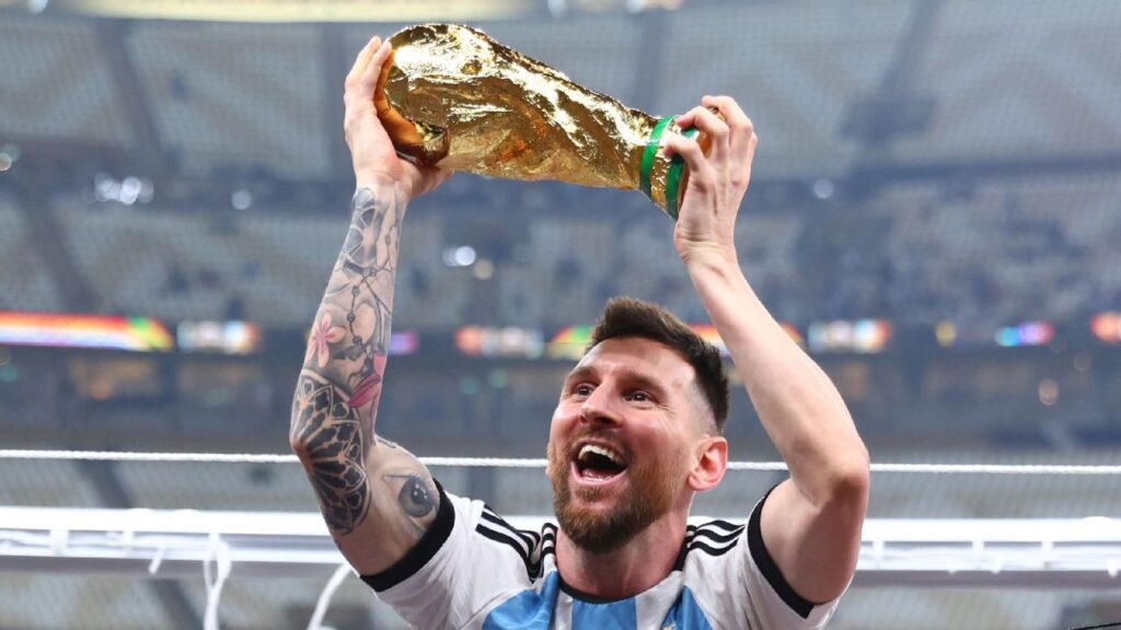 Messi won't retire from Argentina after WC title