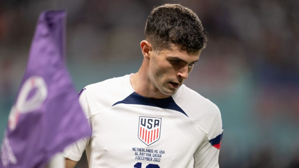 Pulisic still regrets missed chance in WC exit