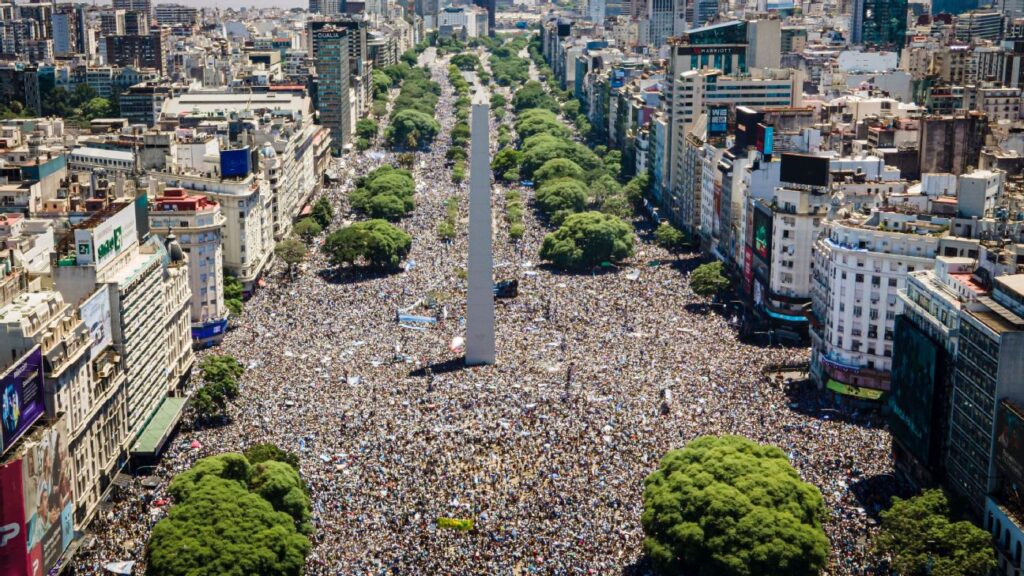 Argentina arrive home to rapturous welcome