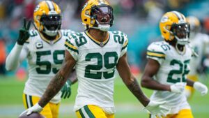 Three fourth-quarter interceptions? Packers' defense comes up big in comeback win