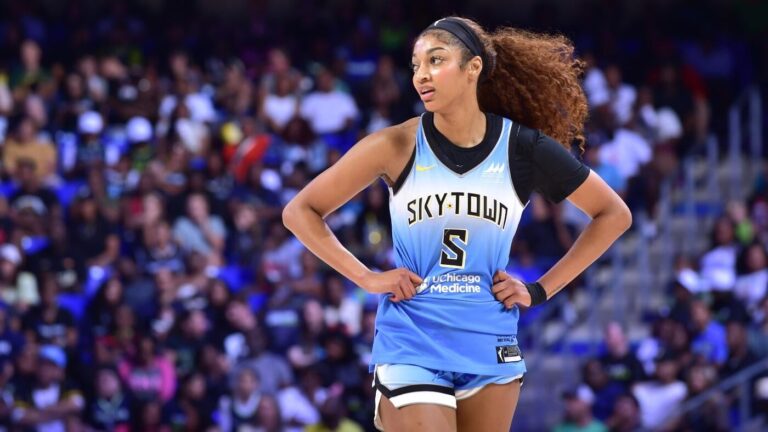 Fever vs. Sky odds, how to watch, predictions: 2025 WNBA picks, props for Saturday, June 7