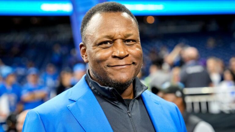 NFL legend Barry Sanders opens up about recent health scare, reveals he suffered a heart attack