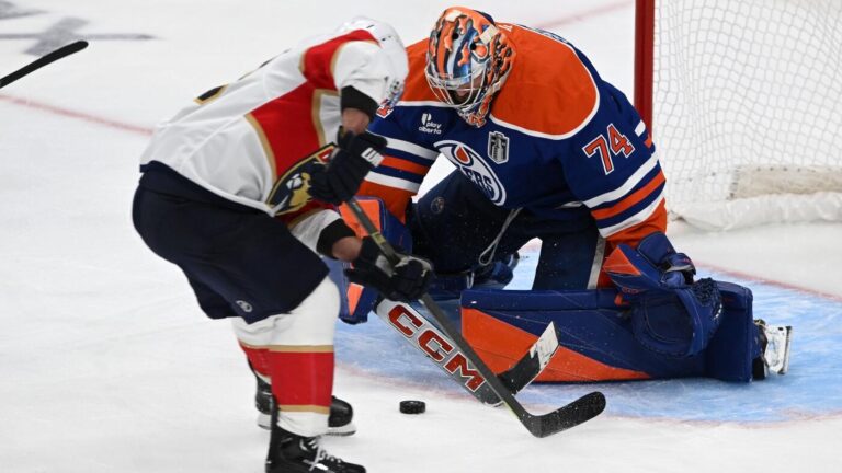 Panthers vs. Oilers odds, line, NHL predictions, free picks: 2025 Stanley Cup Final Game 3 best bets
