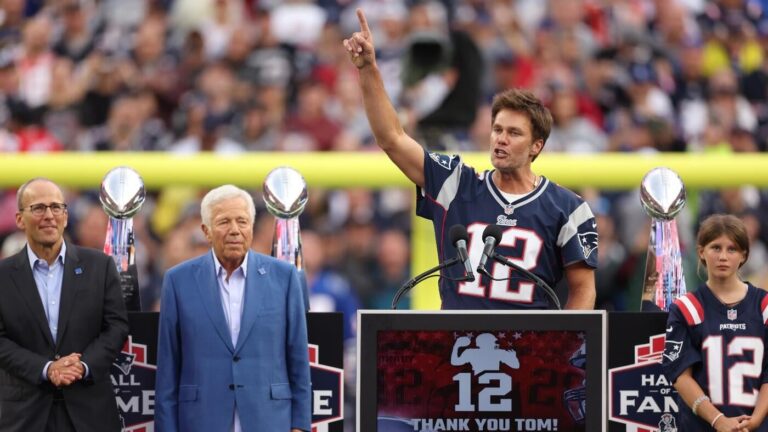 Patriots to unveil statue of Tom Brady ahead of preseason game vs. the Commanders