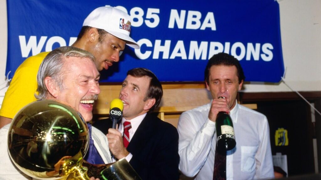 Los Angeles Lakers sale: Ranking the franchise's top 10 moments under Buss family's historic ownership