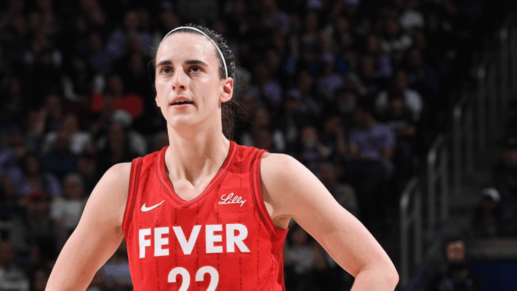 WATCH: Caitlin Clark trolled by Warriors guard during Fever's loss to Golden State Valkyries