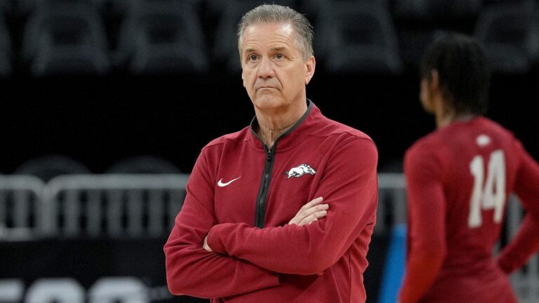 Arkansas John Calipari not ready to retire, but hints at plan heading into second season with Razorbacks