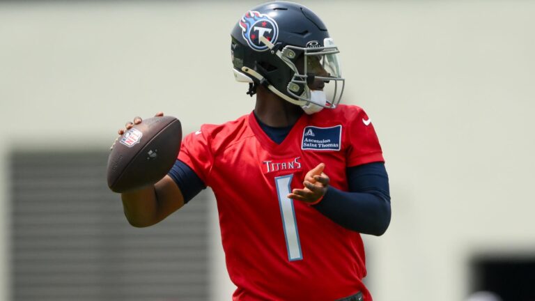 How to bet Tennessee Titans in 2025: Super Bowl odds, win total, props, best bets and what to know