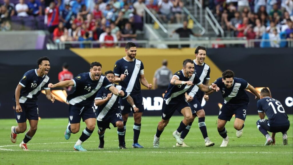 Canada stunned in Gold Cup quarterfinals as Guatemala make semis for first time since 1996