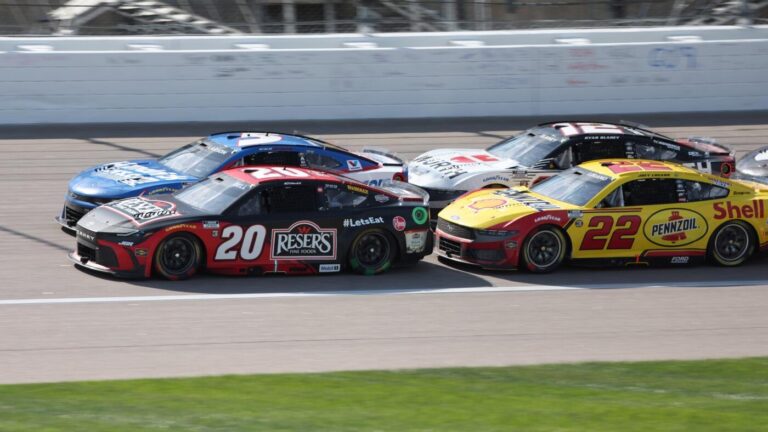 2025 NASCAR Viva Mexico 250 odds, picks, prop bets: Expert who nailed 17 winners eyeing double-digit longshot