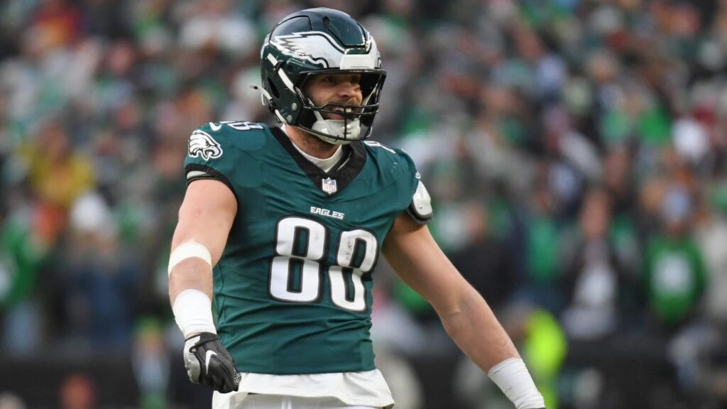 Eagles All-Quarter Century Team snubs: Dallas Goedert, Jake Elliott omitted from 53-man roster