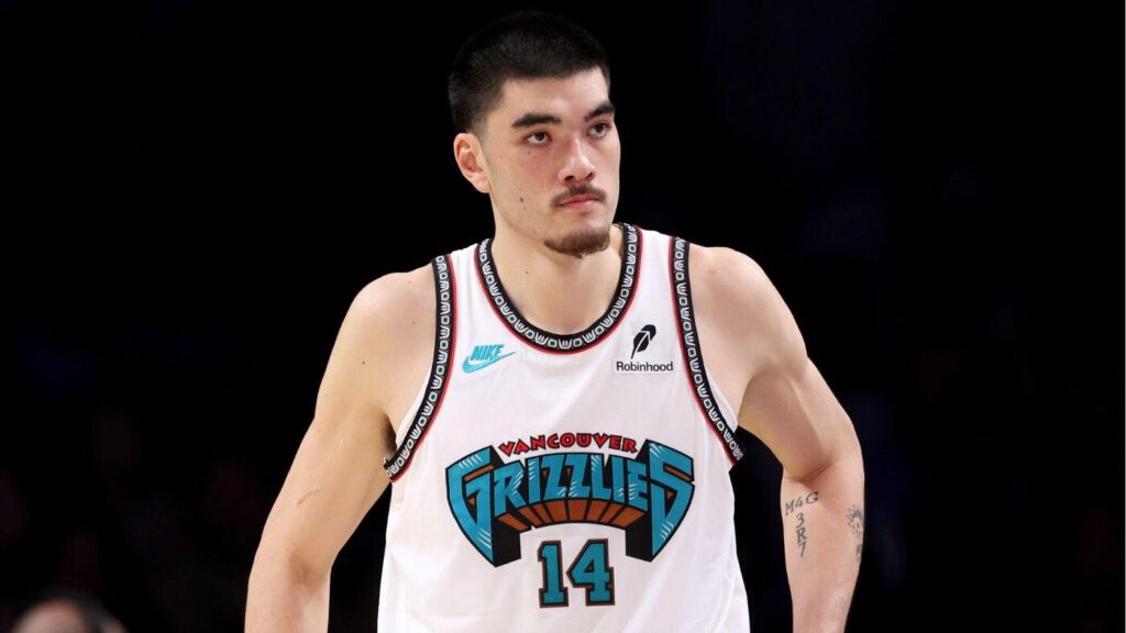 Grizzlies center Zach Edey cited for driving 101 mph, faces reckless driving charge in Indiana