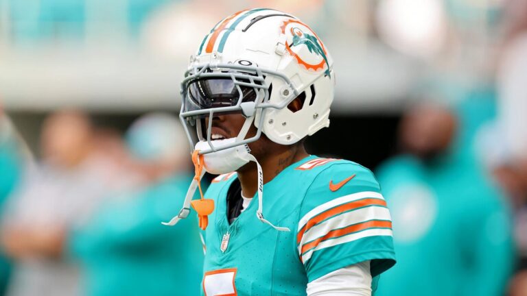 Jalen Ramsey to miss mandatory minicamp as Dolphins work towards trade