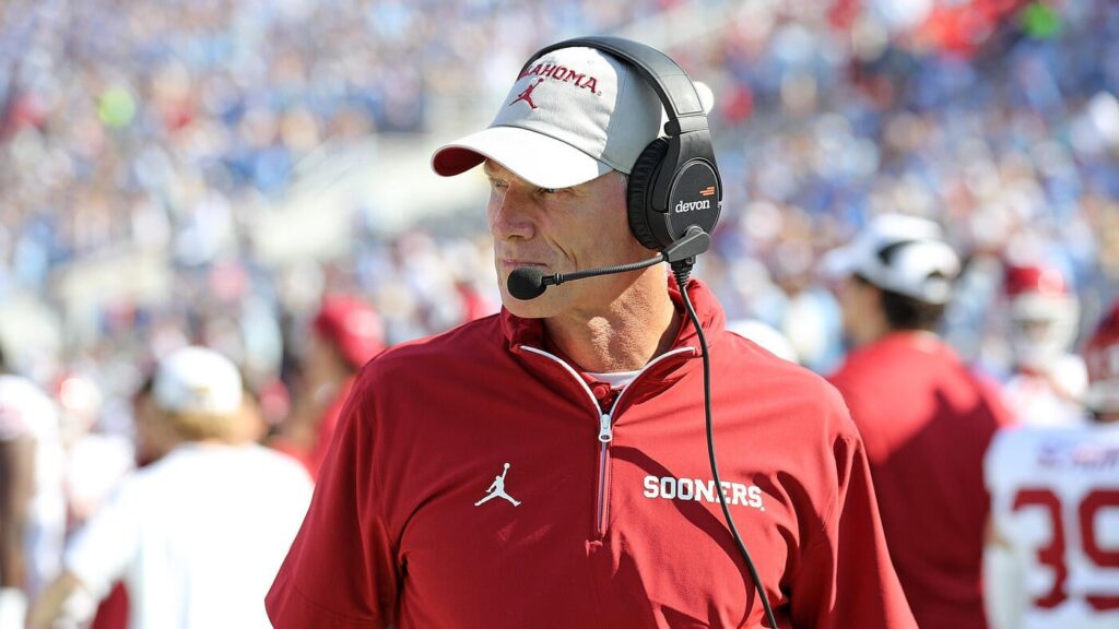 College football wild card teams: USC, Oklahoma among the sport's biggest mysteries entering 2025 season