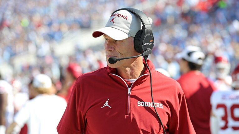 College football wild card teams: USC, Oklahoma among the sport's biggest mysteries entering 2025 season