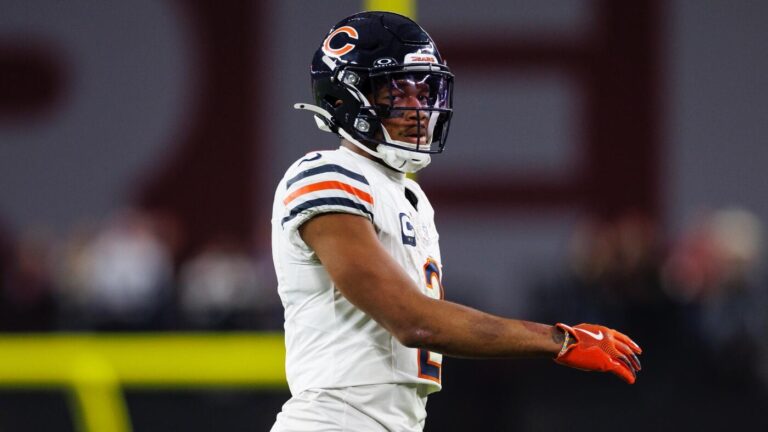 Bears' DJ Moore shares poor body language directive from Ben Johnson: 'Don't put it on film'
