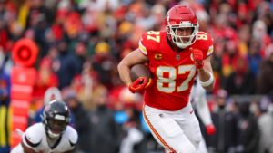 Chiefs' Travis Kelce reportedly cuts 25 pounds in offseason after career-worst receiving campaign