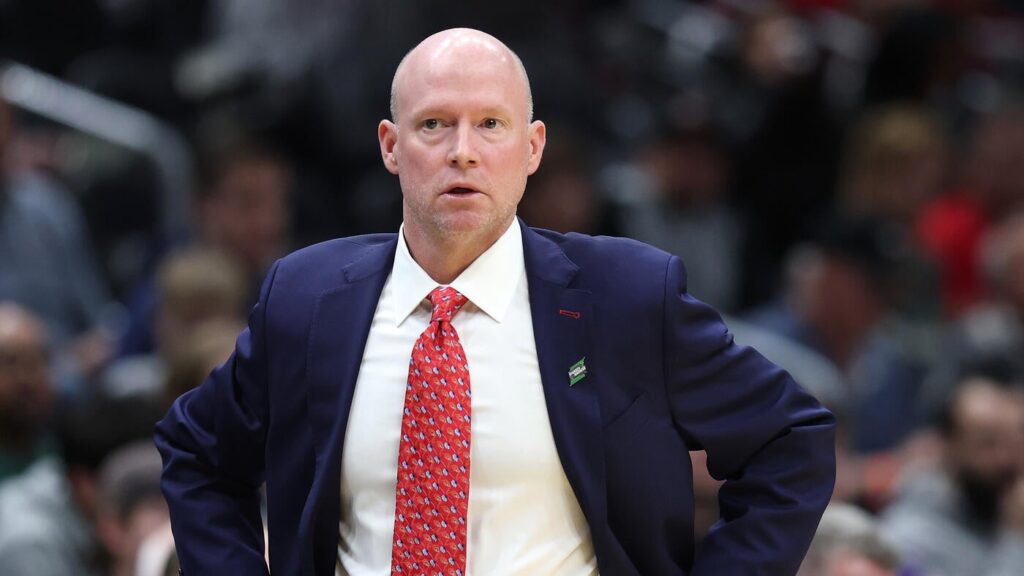 Kevin Willard responds to Maryland fans after dramatic exit for Villanova: 'I know they hate me'
