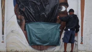 Murals of Jackie Robinson, Minnie Miñoso defaced with racist graffiti; Miami police launch investigation