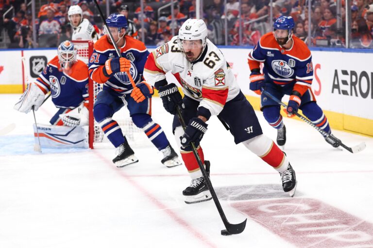 Today's top games to watch, best bets, odds: NHL Stanley Cup Final, MLB, WNBA and more