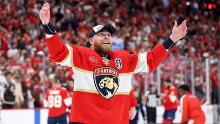 Panthers win 2025 Stanley Cup: Florida's Sam Bennett earns Conn Smythe Trophy as playoff MVP