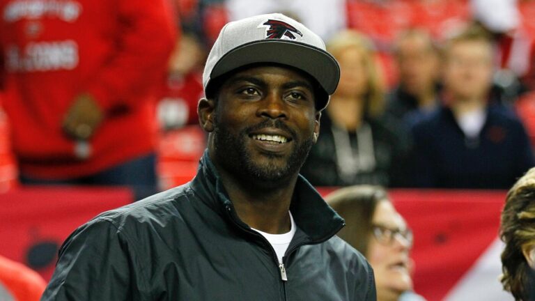 Michael Vick sees 'special things' ahead for Falcons QB Michael Penix Jr.