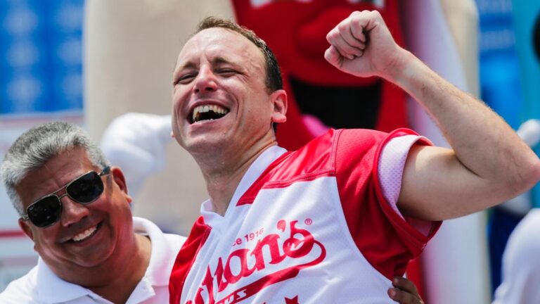 Joey Chestnut announces return to 2025 Nathan's Famous Hot Dog Eating Contest