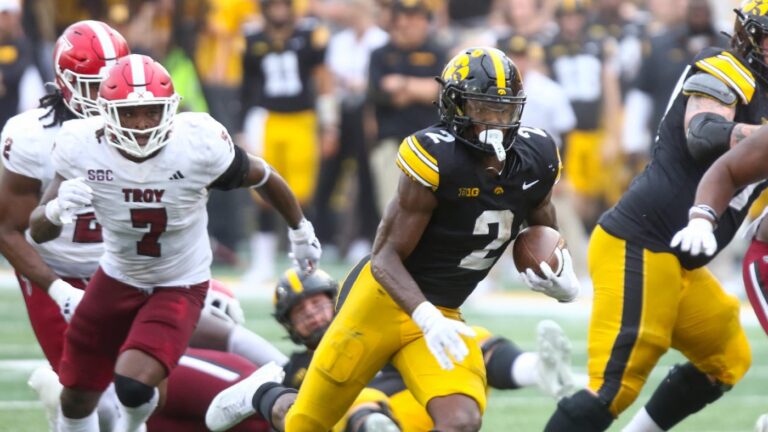 Buzz from Steelers OTAs: Kaleb Johnson picking up pass protection fast and could be slated for major role