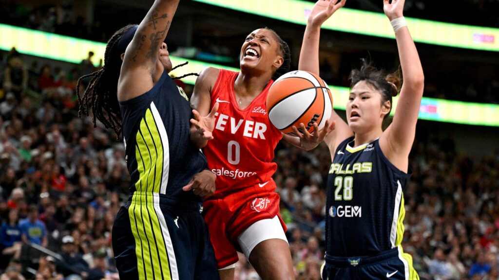 Fever vs. Wings score: Kelsey Mitchell's mid-season resurgence continues as Indiana wins without Caitlin Clark