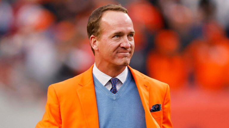 Peyton Manning joins Denver NWSL expansion team's ownership group ahead of 2026 debut