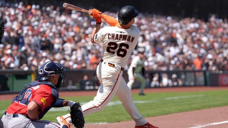 WATCH: Matt Chapman blasts walk-off homer for Giants to send reeling Braves to sixth straight loss