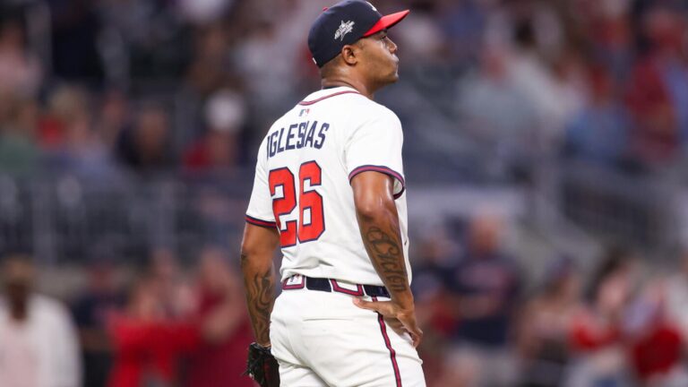 Fantasy Baseball Bullpen Report: Braves have no answer for Raisel Iglesias' struggles