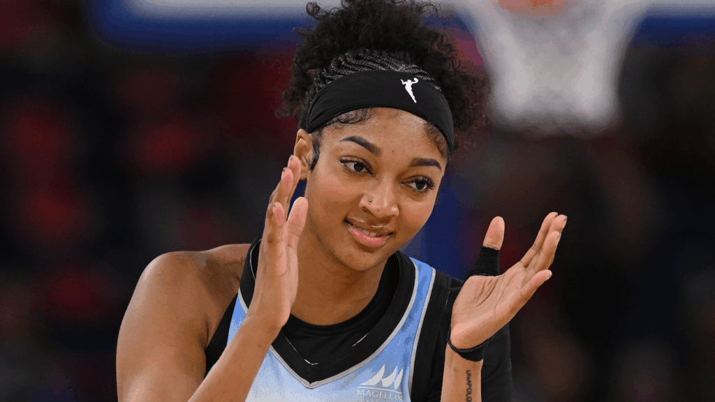 Angel Reese sets another WNBA record during Chicago Sky's win over Los Angeles Sparks