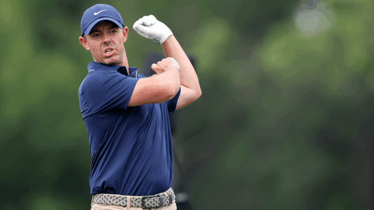 WATCH: Rory McIlroy throws club, smashes tee marker at 2025 U.S. Open despite making cut as Oakmont frustrates