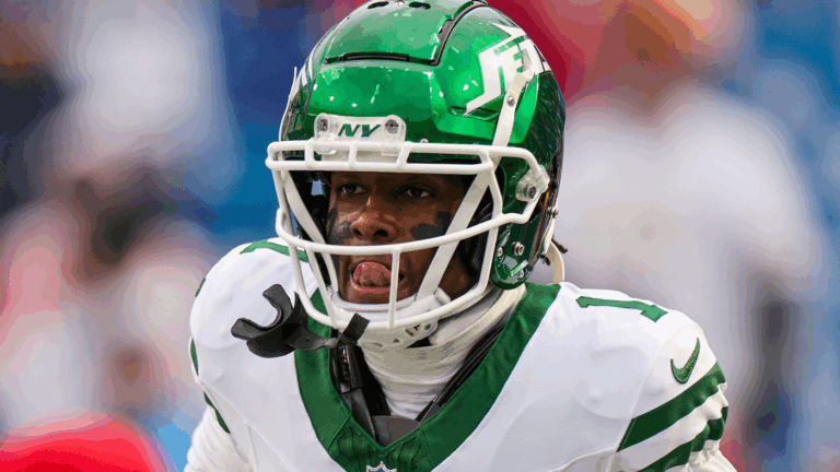 Sauce Gardner pounds table amid Jets contract negotiations, repeats Deion Sanders comments