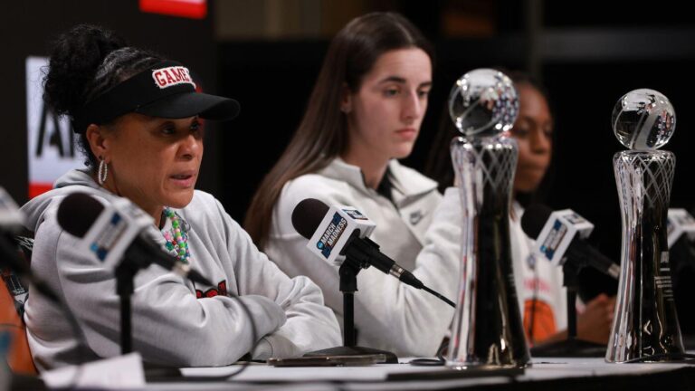 South Carolina's Dawn Staley makes honest admission about loss to Caitlin Clark, Iowa in 2023 Final Four