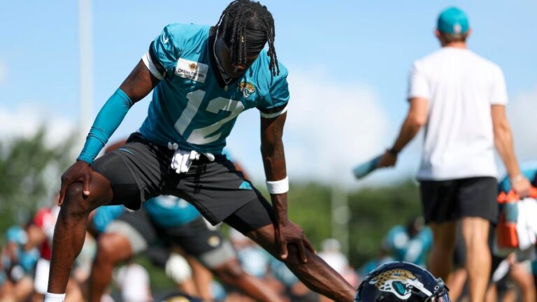 Liam Coen explains Jaguars' plan for Travis Hunter's development as two-way player
