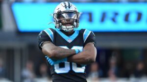 DeVonta Smith happy this wide receiver is on Eagles roster, offers endorsement after strong minicamp