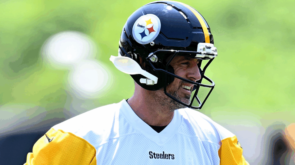 Aaron Rodgers making waves with Steelers? Cam Heyward reveals promising update after QB's first month