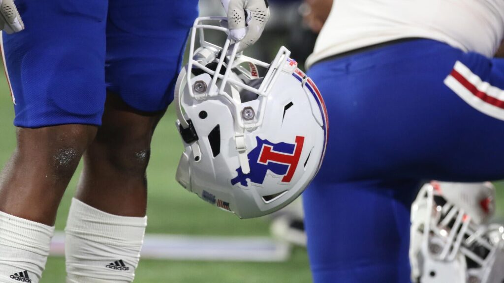 Sun Belt votes to extend invitation to Louisiana Tech after losing Texas State to Pac-12, per report