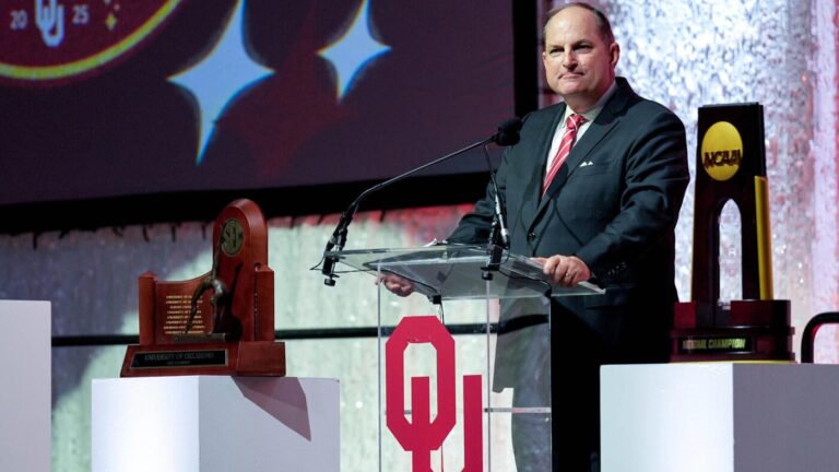Oklahoma AD Joe Castiglione to retire: Longest-tenured athletics head ushered in golden era for Sooners